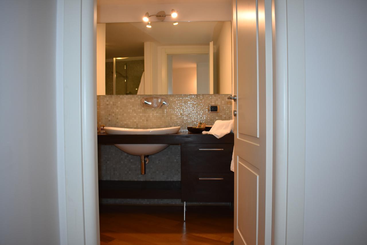 I Vicere B&B Deluxe Neapel Exteriör bild