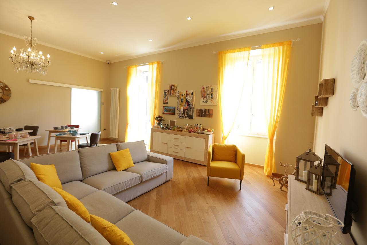I Vicere B&B Deluxe Neapel Exteriör bild