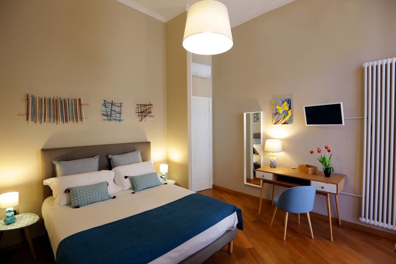 I Vicere B&B Deluxe Neapel Exteriör bild